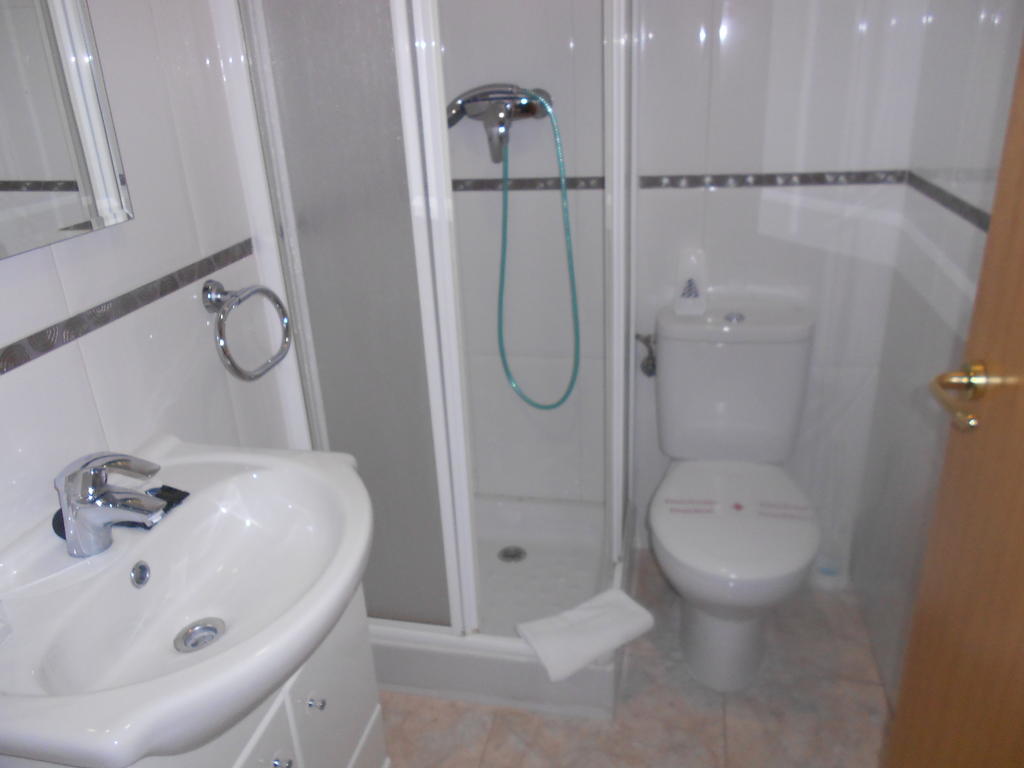 Hostal Ca La Irene Sant Vicens De Castellet Rum bild