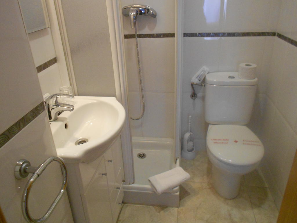 Hostal Ca La Irene Sant Vicens De Castellet Rum bild