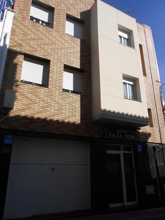 Hostal Ca La Irene Sant Vicens De Castellet Exteriör bild